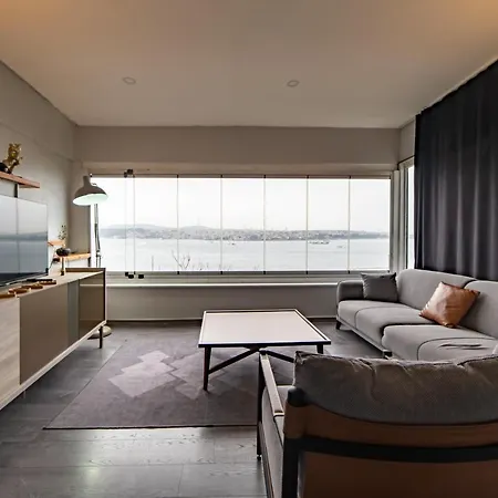 Apartment Rooftop With Full Panoramic Bosphorus View
